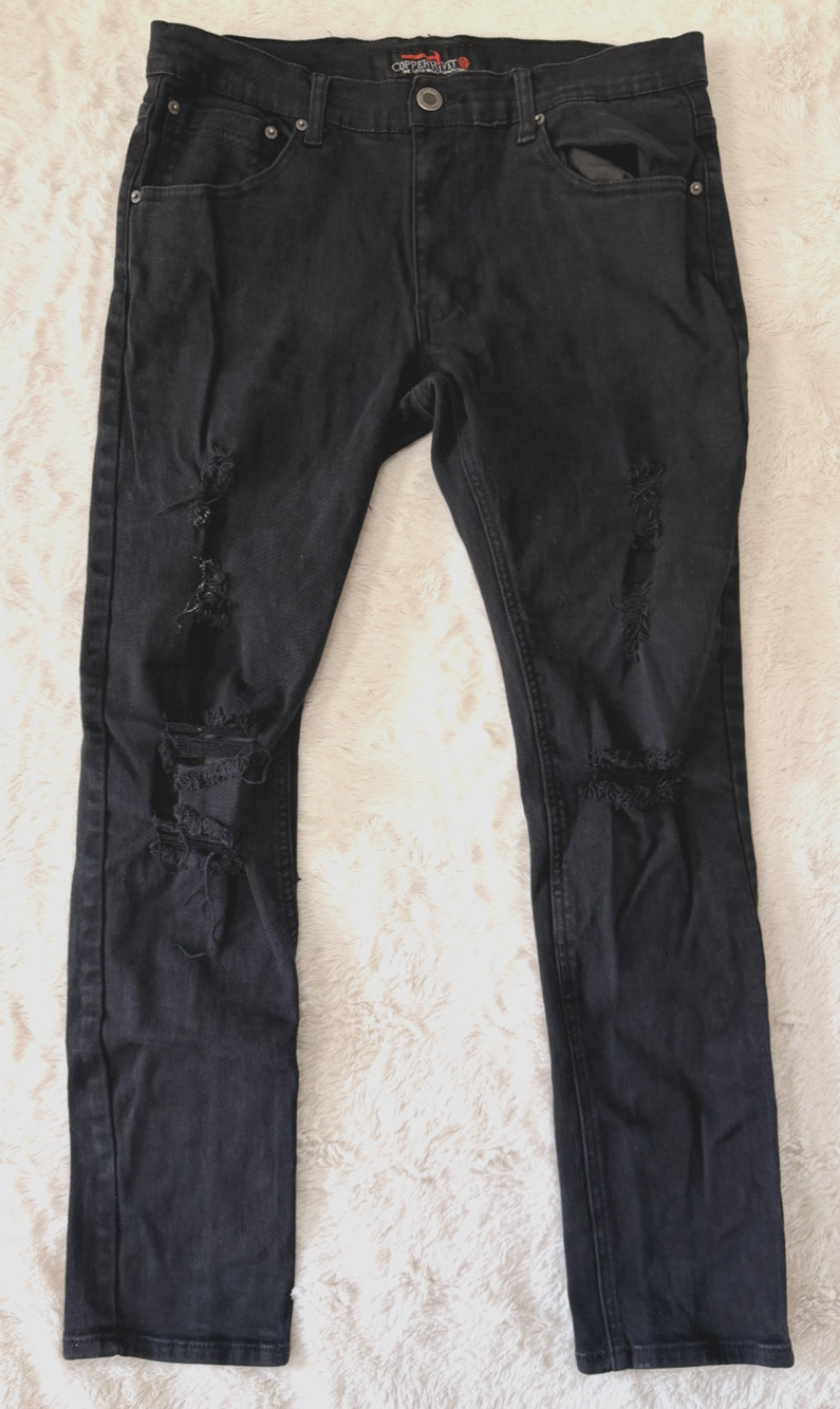 Copper Rivet Mens Size 36x32 Black Distressed Shredded Knee Denim Jeans